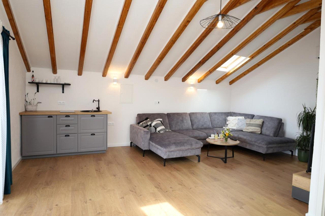 Holiday House Nono Sumartin Εξωτερικό φωτογραφία