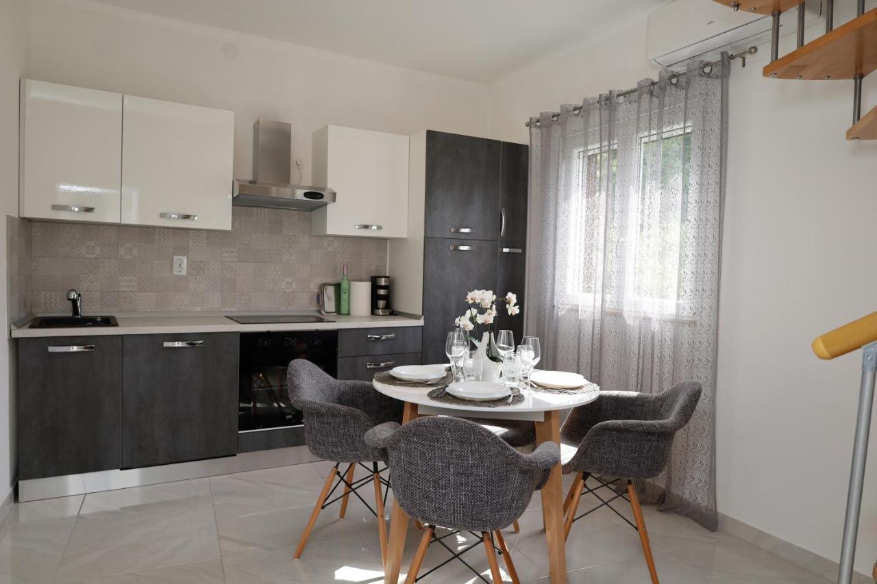 Holiday House Nono Sumartin Εξωτερικό φωτογραφία